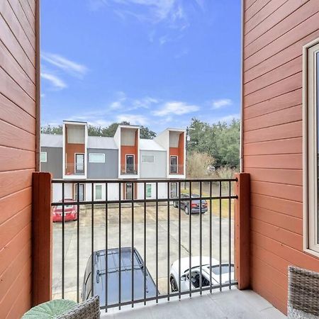 Cozy 2 Bed Townhome Near The Hospital Lafayette Esterno foto
